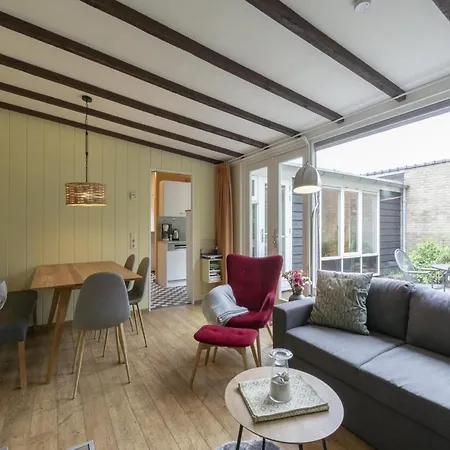 Holiday home Trendy With Patio