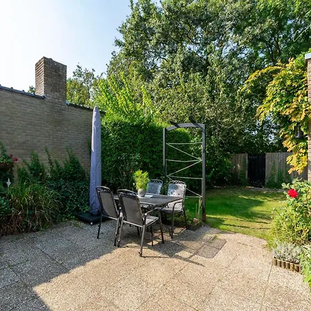 Holiday home In Sint Maartenszee Near Dunes Sint Maartensvlotbrug