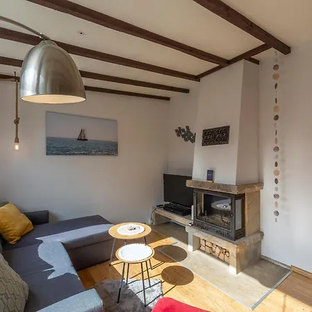 Holiday home In Sint Maartenszee Near Dunes *