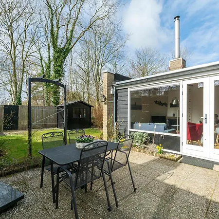 בית נופש In Sint Maartenszee Near Dunes *