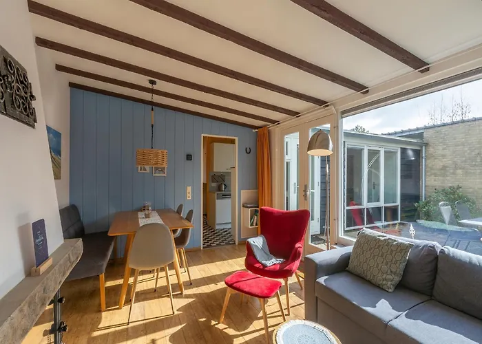 Prázdninový dům In Sint Maartenszee Near Dunes